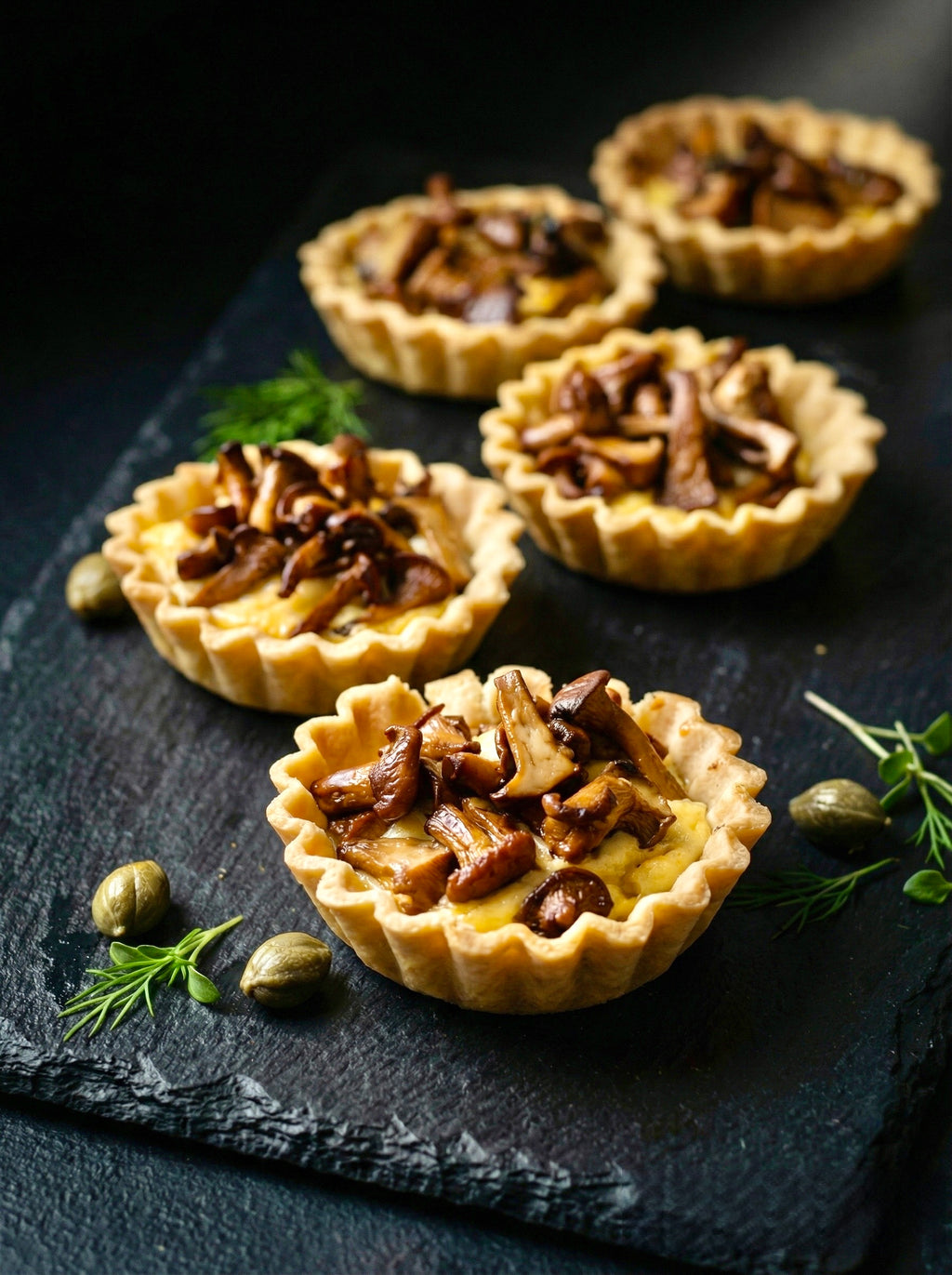 Tartalleten mit Pilzen