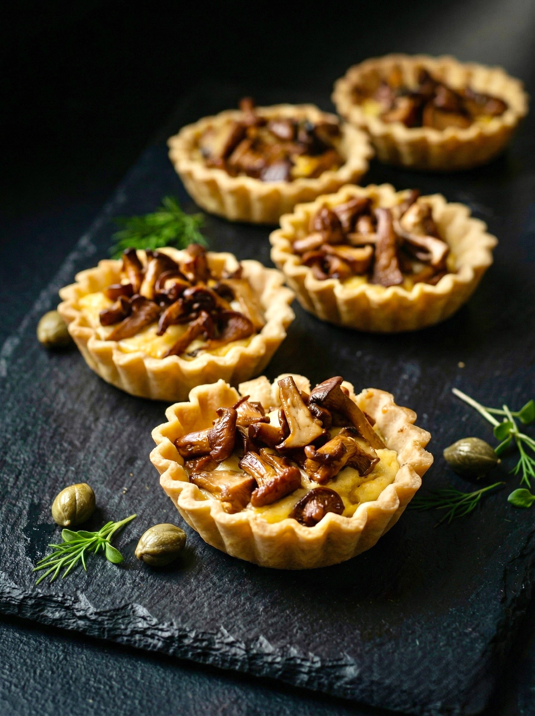 Tartalleten mit Pilzen