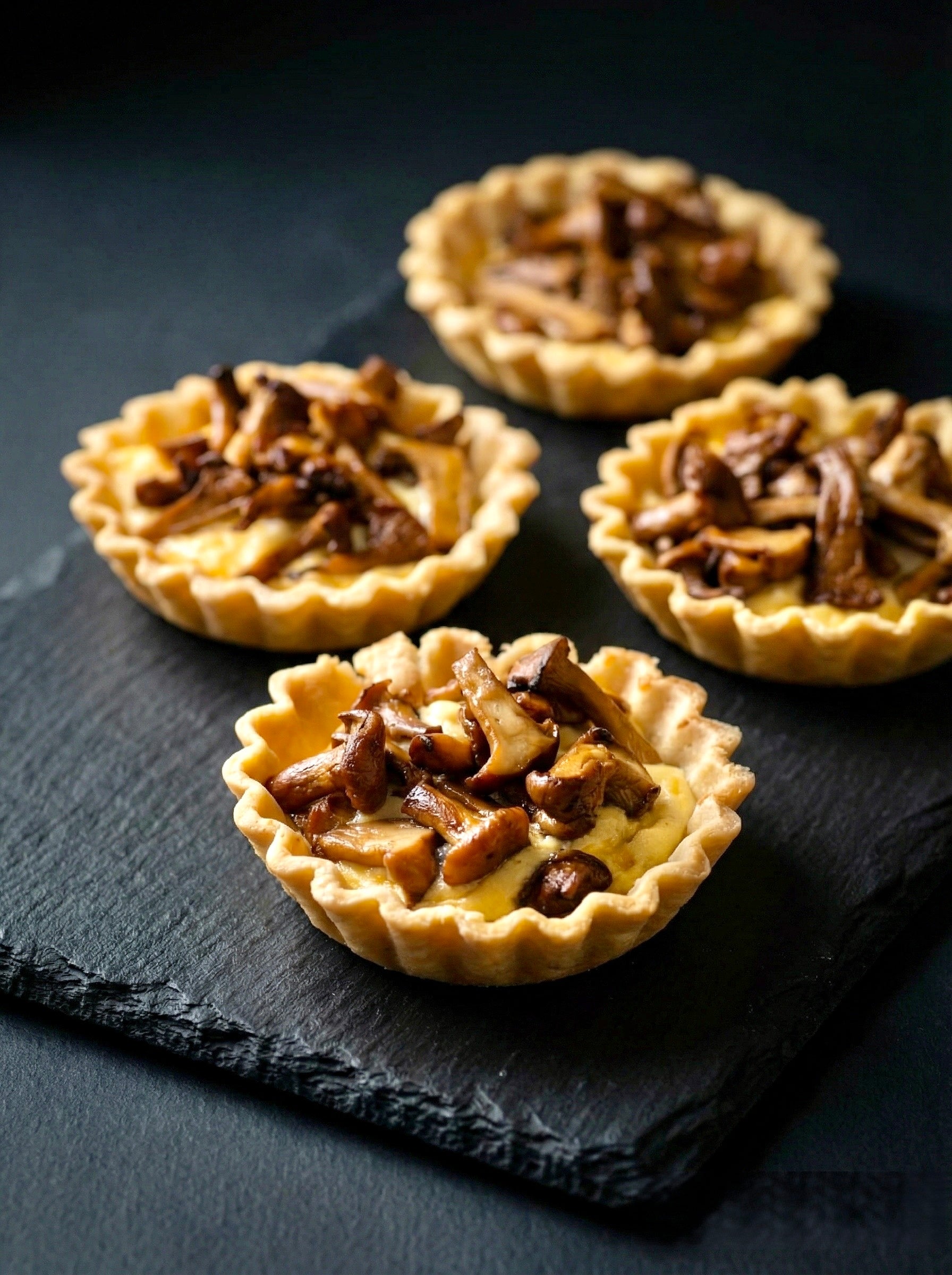 Tartalleten mit Pilzen