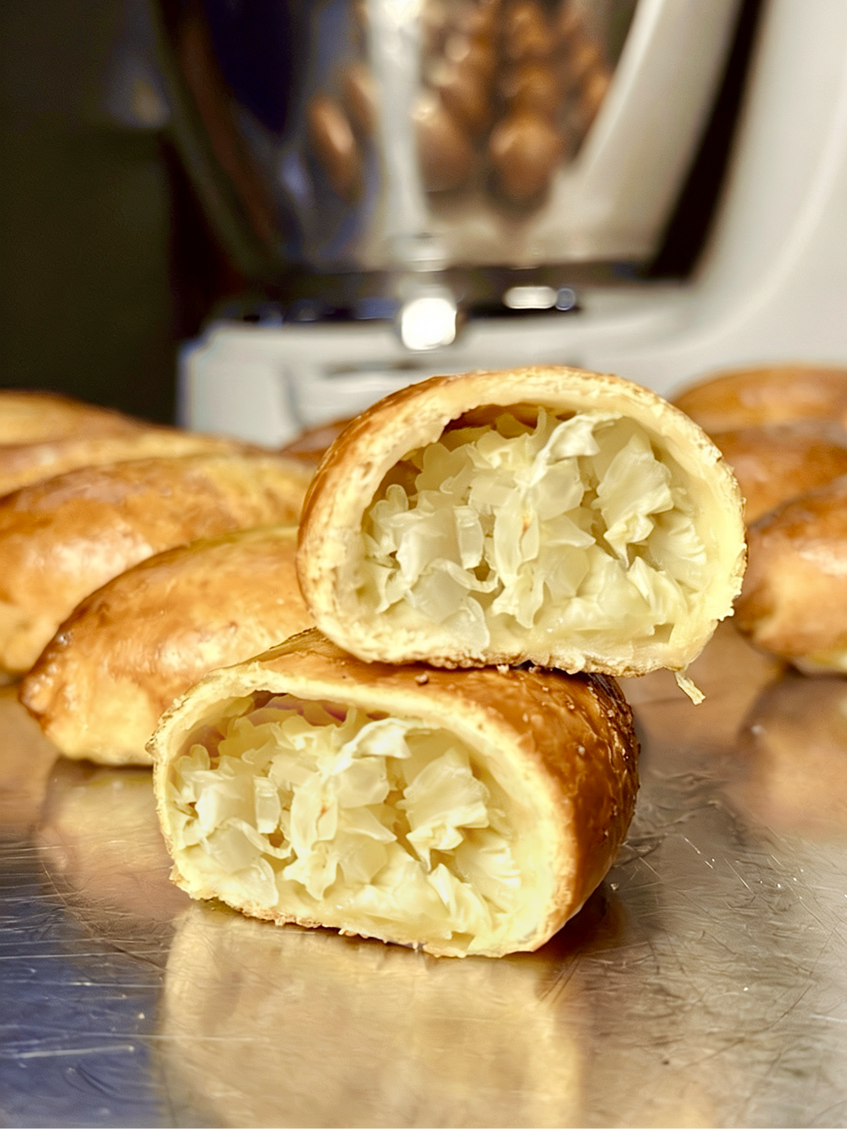 Piroggen mit Kraut & Ei